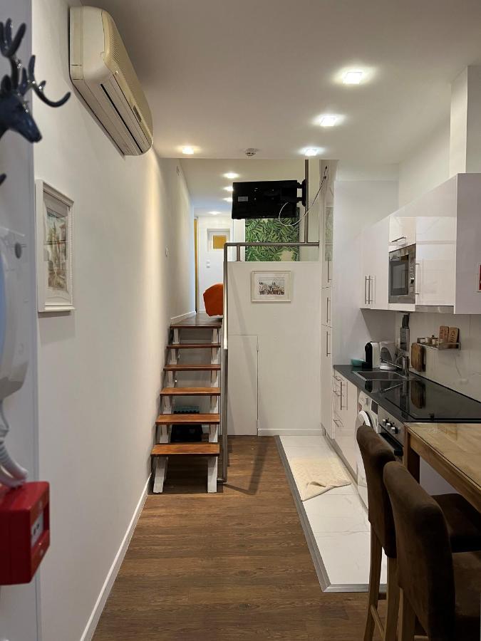 Central Apartamento 0 Ac Metro Nearby Porto Dış mekan fotoğraf