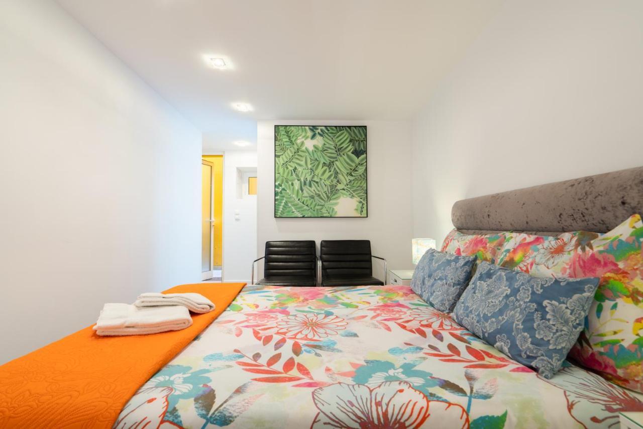Central Apartamento 0 Ac Metro Nearby Porto Dış mekan fotoğraf